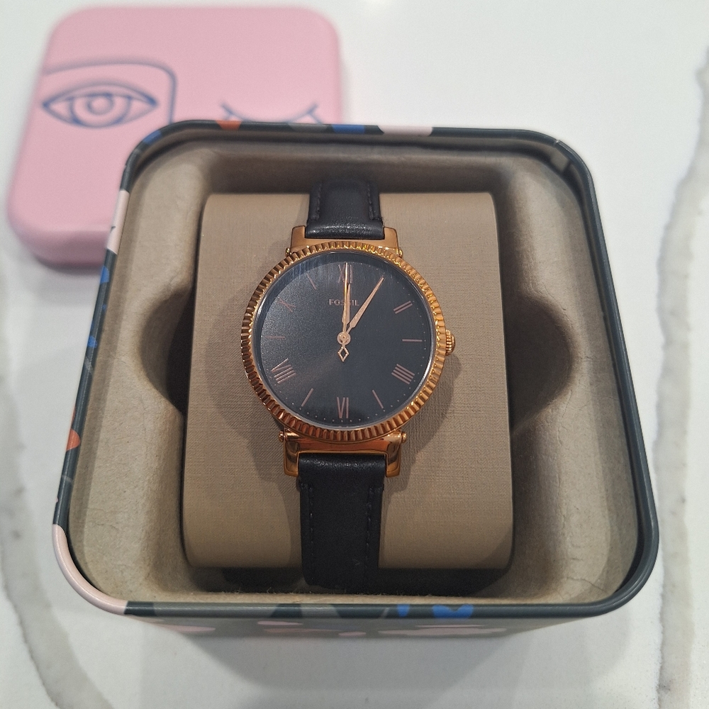 Fossil Daisy Black Leather Watch